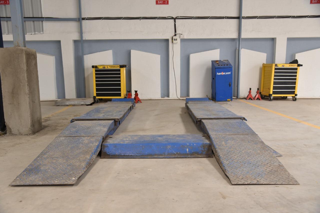 Drive-On Alignment Ramp